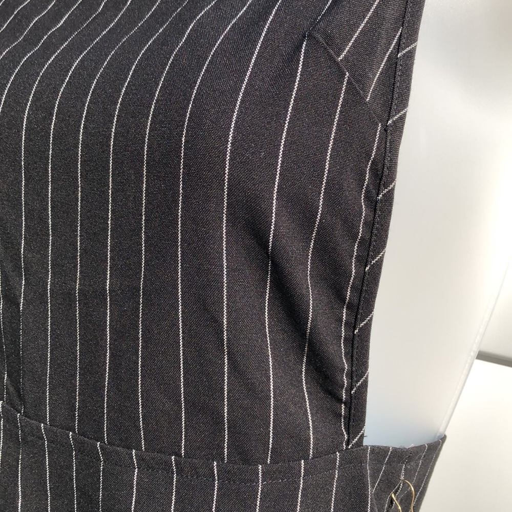 NWT FOREVER 21 pinstriped woven coverall mini dress - Picture 9 of 16